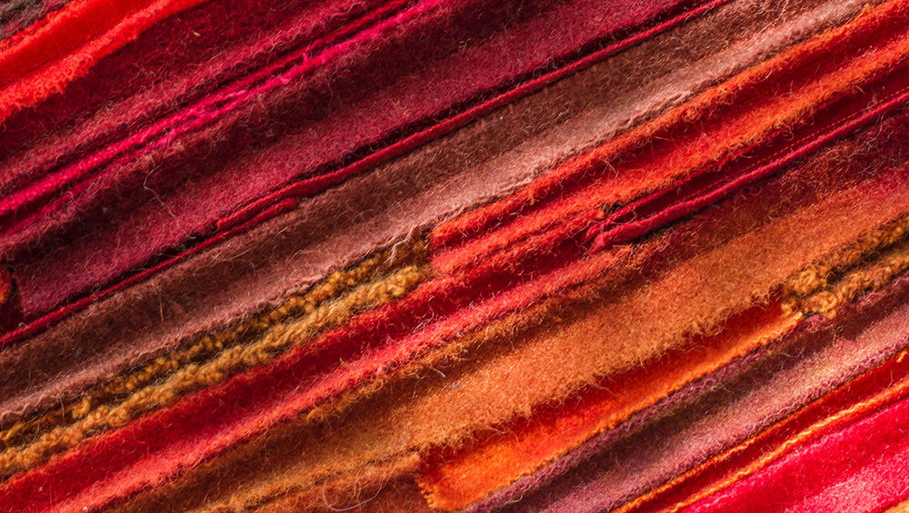 farverig indretning tekstiler i farver