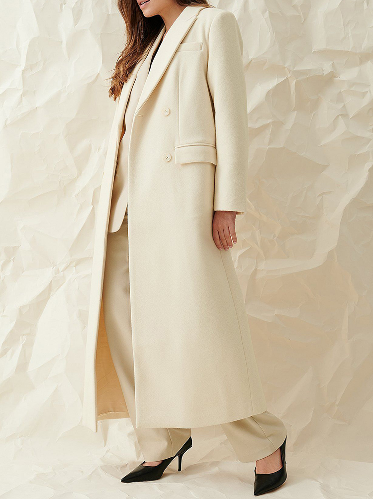 Klassisk lang frakke i miljøvenlige materialer'