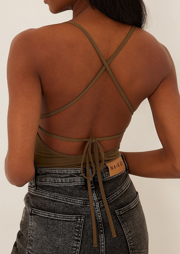 Lækker brun top med åben ryg og justerbare stropper