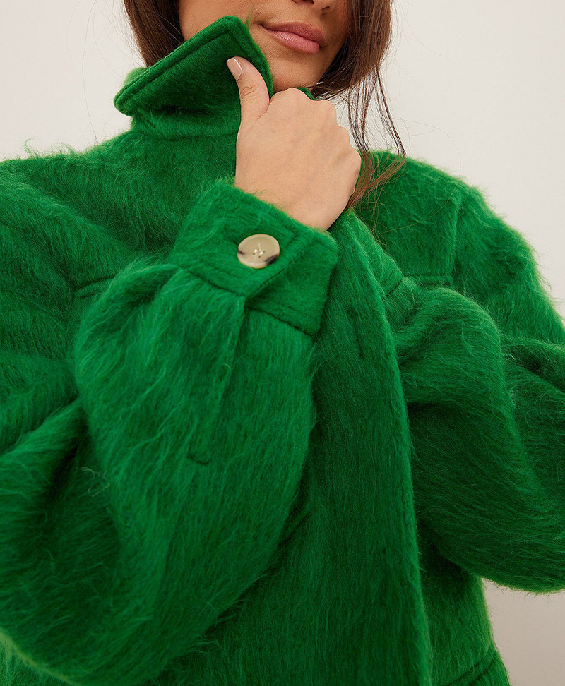 Grøn kort jakke i lækkert design