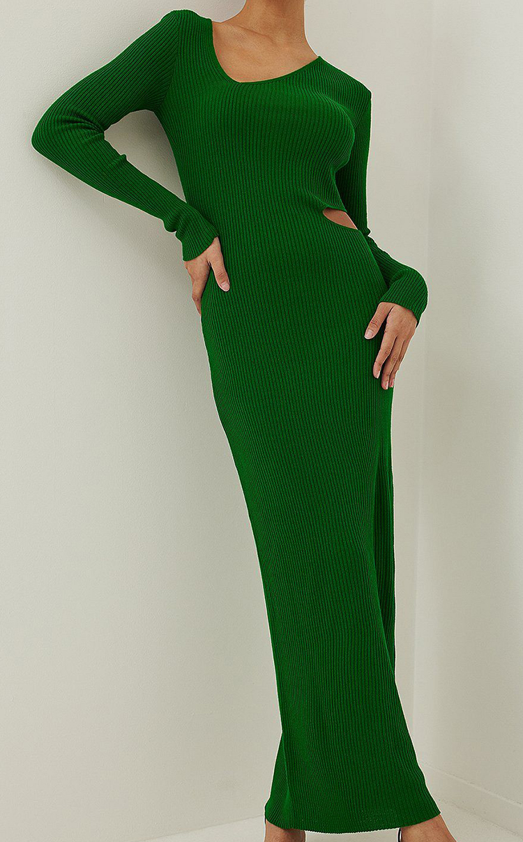 Smuk grøn maxi kjole med flot udskæring
