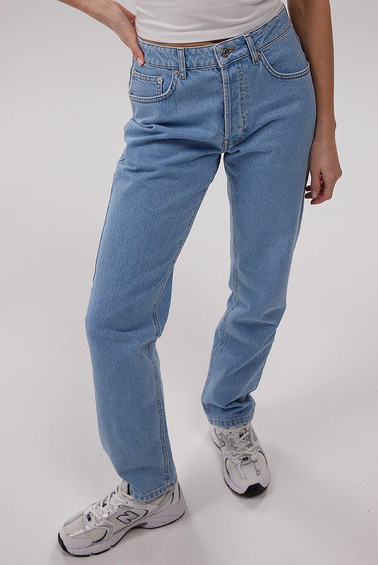 Lækre jeans med lige ben og semi baggy pasform
