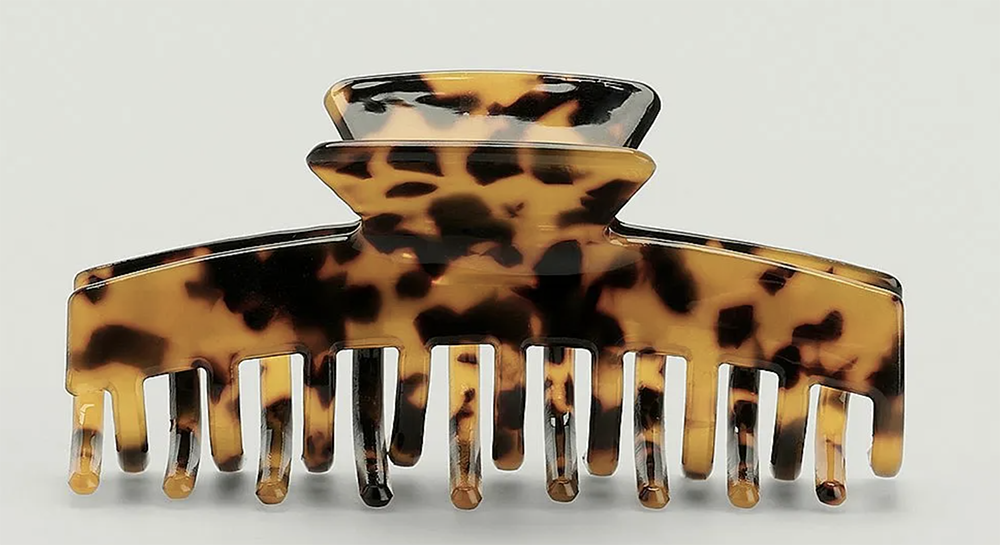 Flot og klassisk hårspænde i leopardmønster