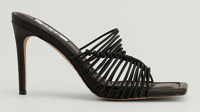 Højhælede sandaler i sort cage design