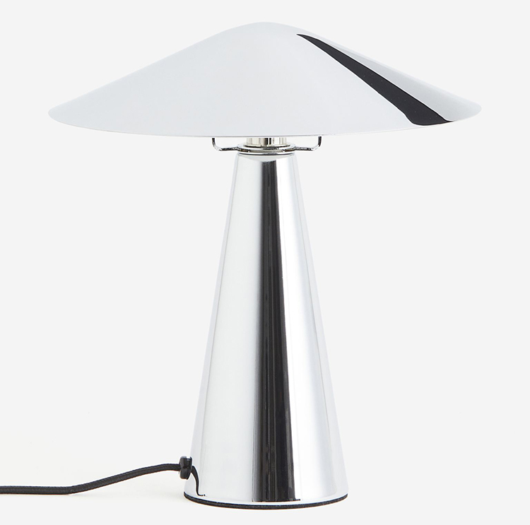 Billig og Moderne Metalbordlampe