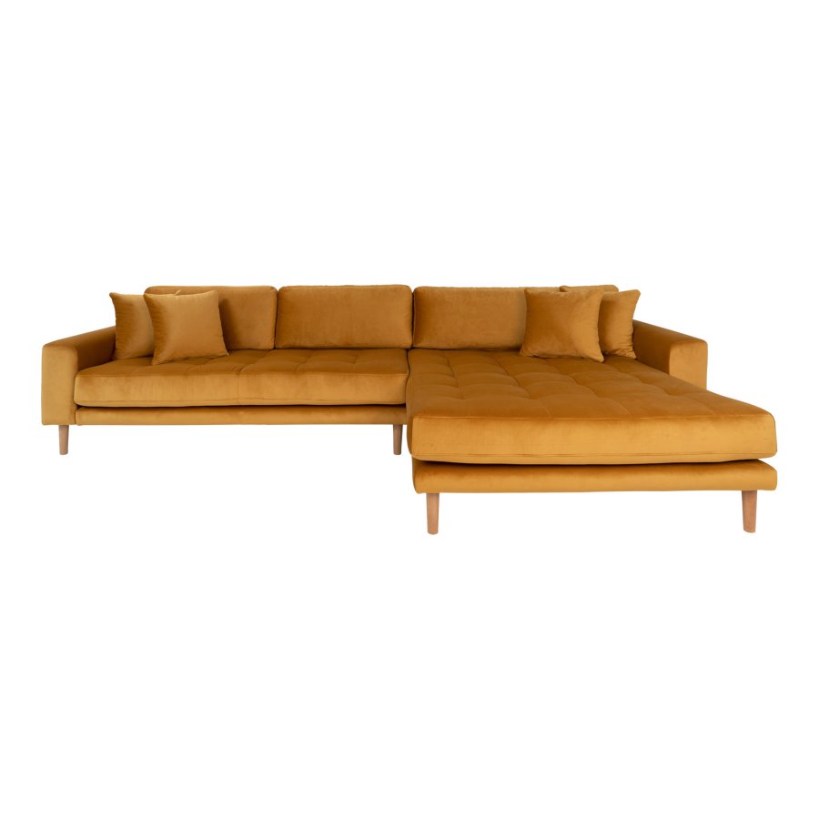 House Nordic Lido sofa med chaiselong i sennepsgul velour