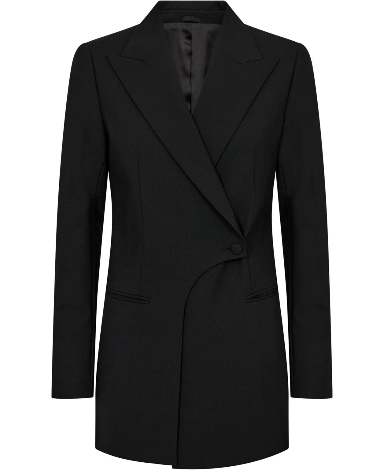 Lang sort Soeren Le Schmidt blazer med skarpe revers og asymmetrisk lukning