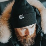 Mand med fuldskæg
