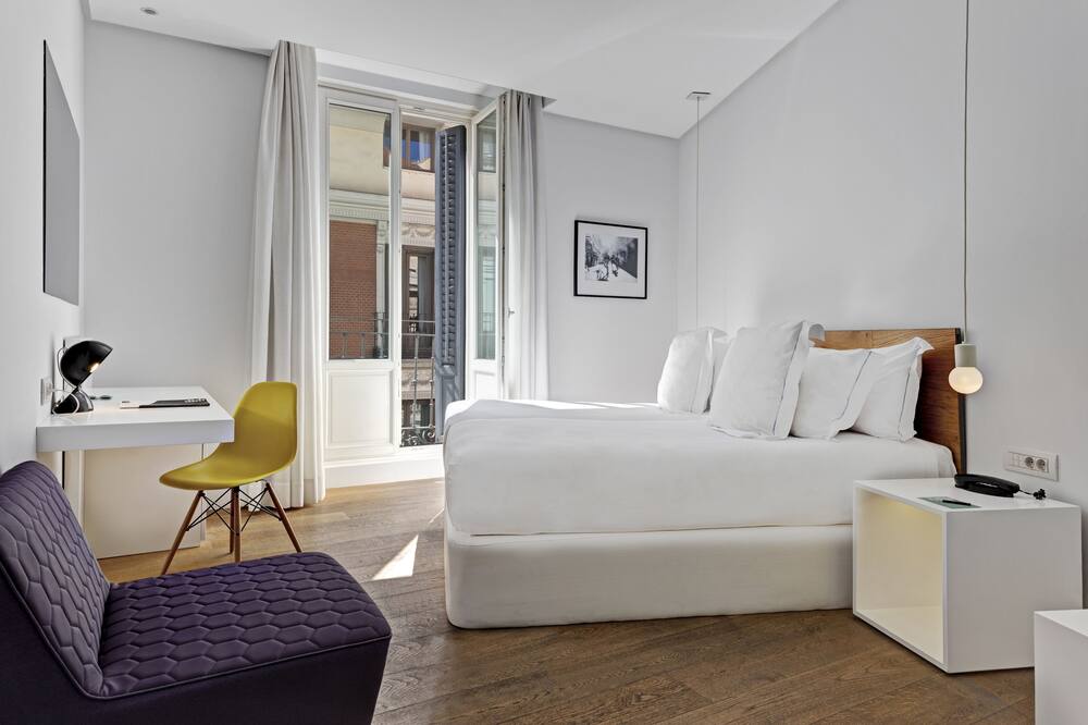 One Shot Prado, Madrid