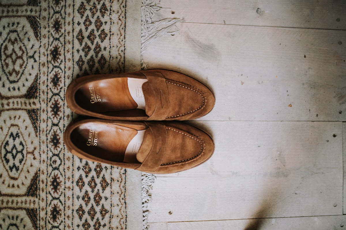 Brune ruskind penny loafers