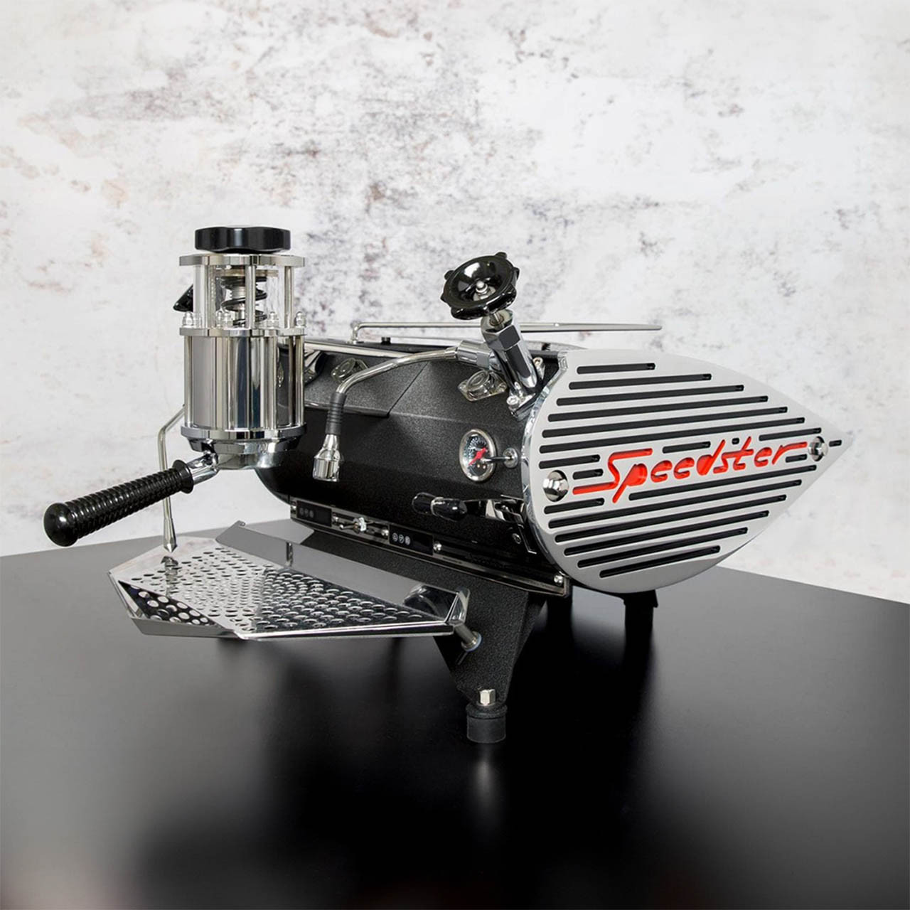 Kees van der Westen Speedster espressomaskine set fra siden