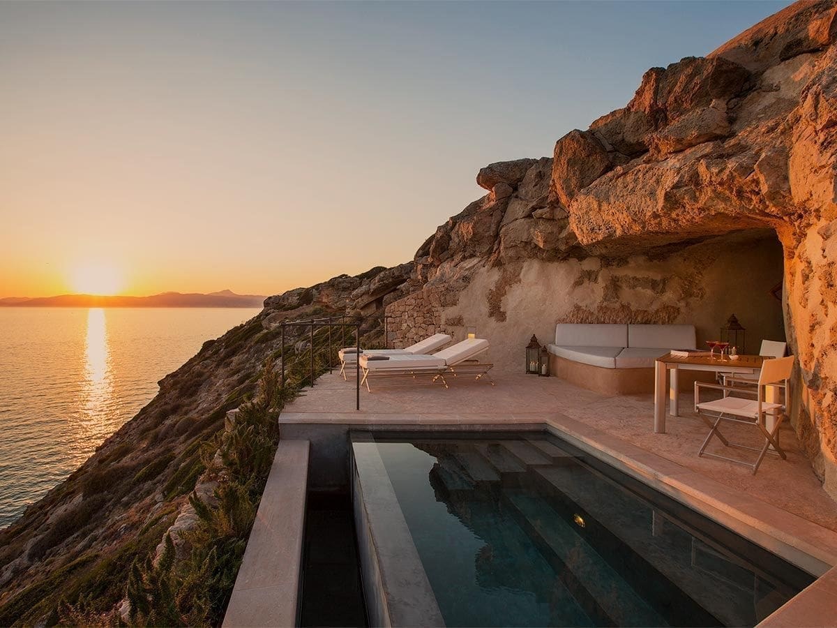 Cap Rocat suitepool ved klipperne