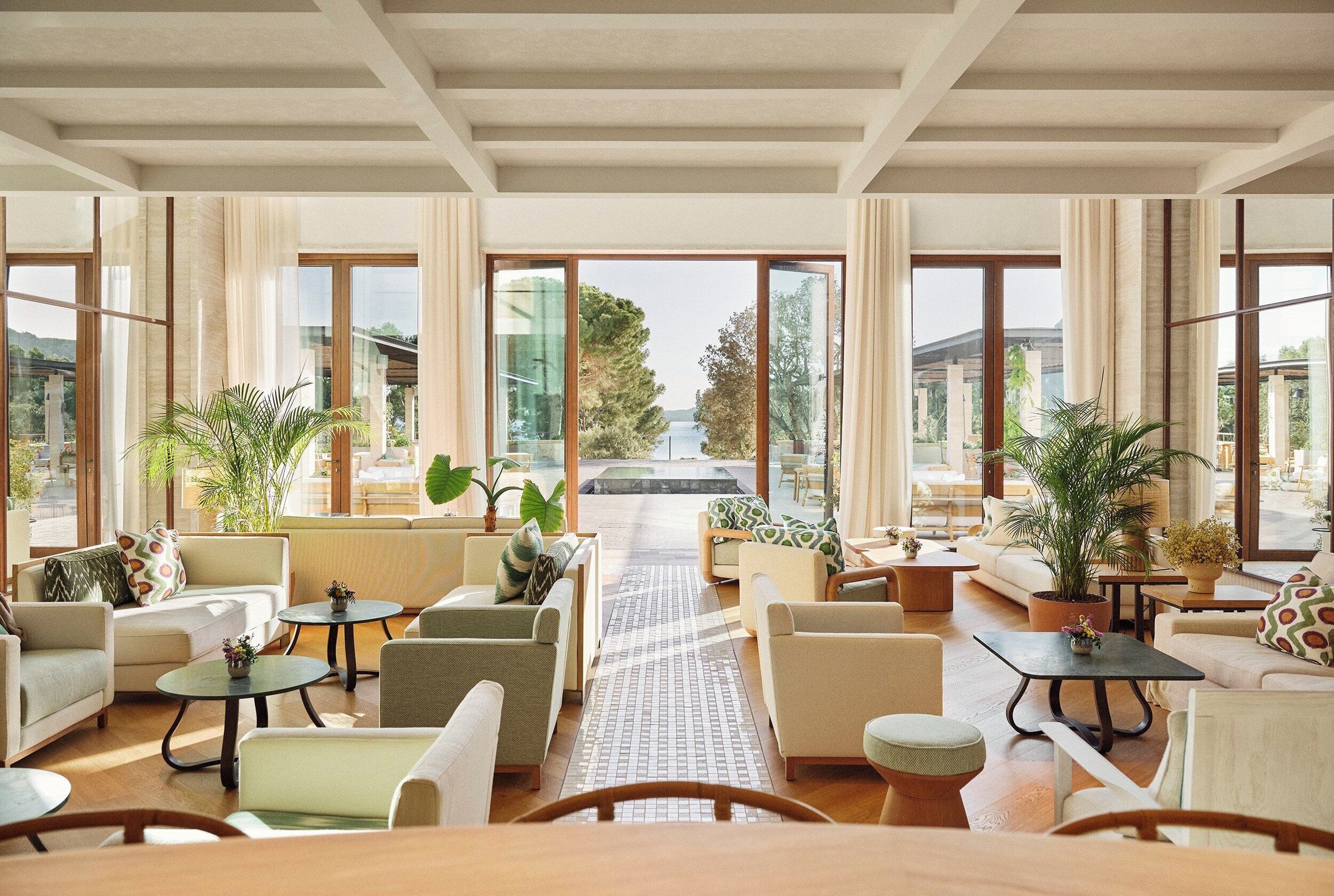 Four Seasons Mallorca lounge med havudsigt ved Formentor