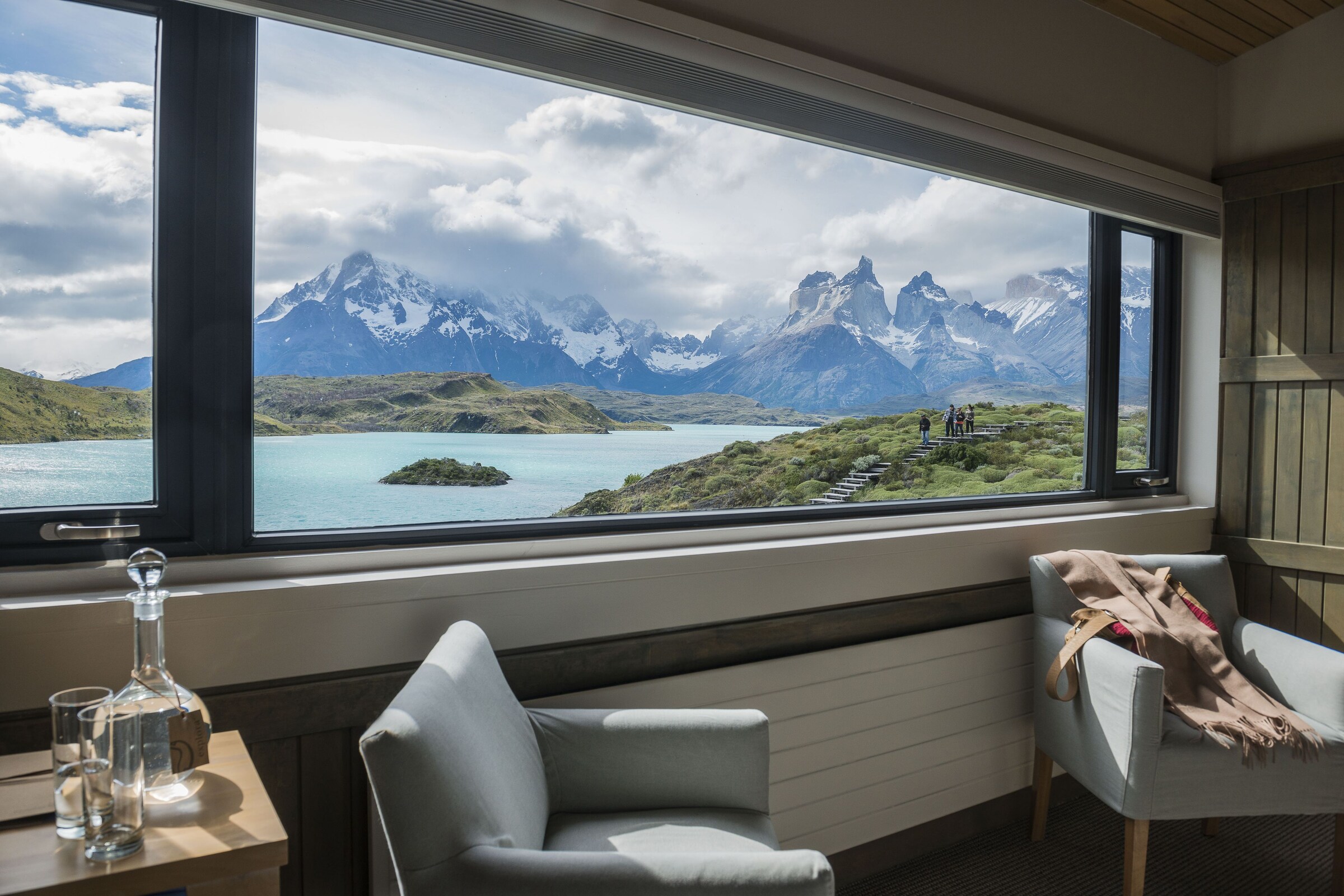 Værelse hos Explora en Torres del Paine med udsigt mod bjergene
