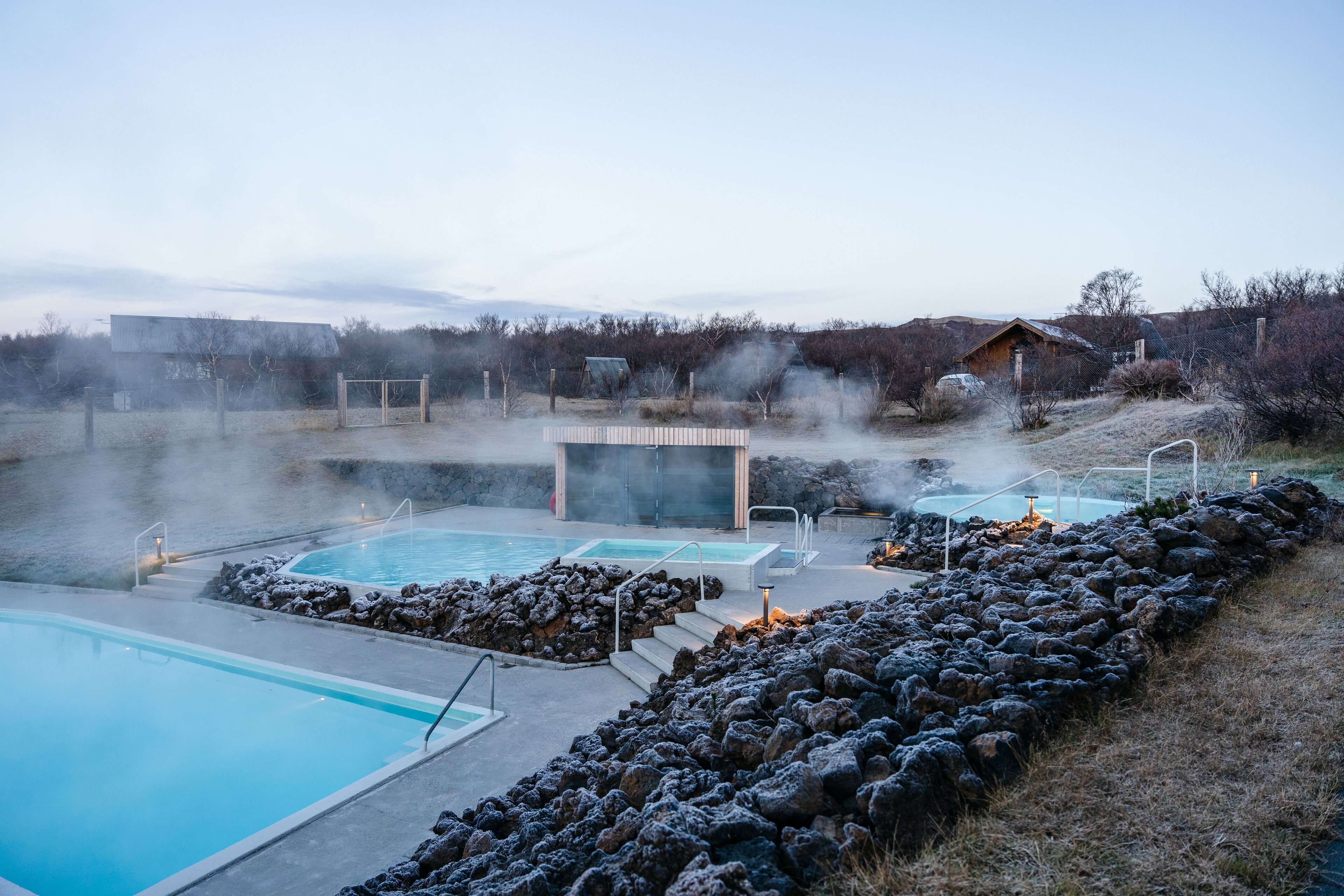 Udendørs varme pools på Hotel Húsafell
