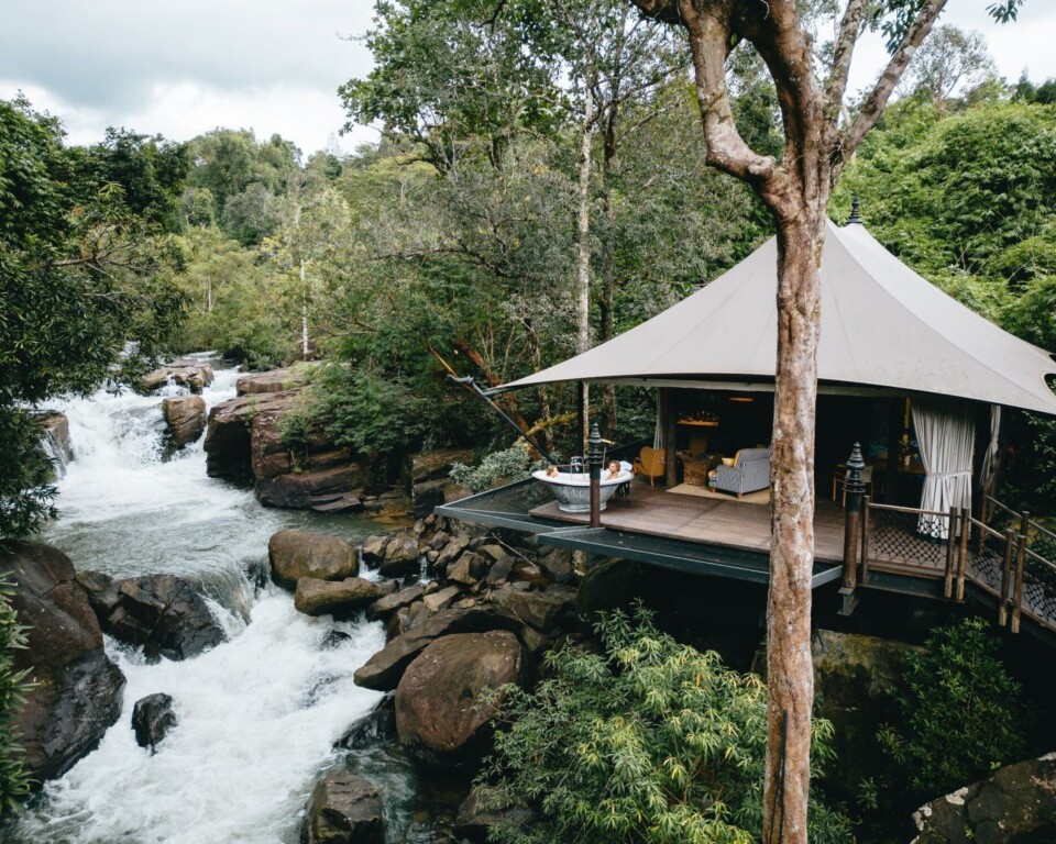 Waterfall Tent hos Shinta Mani Wild ved floden i Cambodja