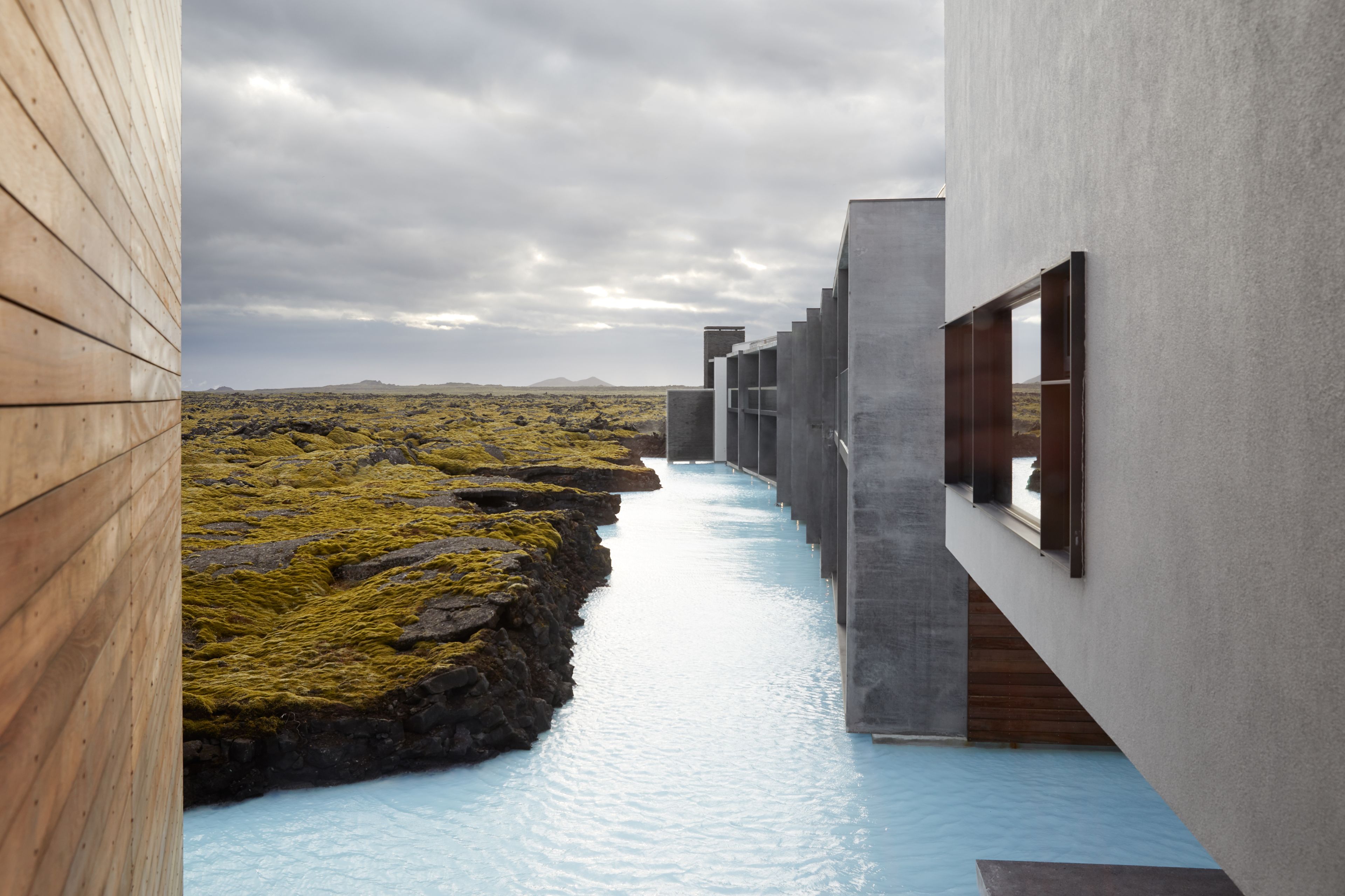 Retreat-hotellet ved Blue Lagoon Iceland bygget ind i lavafeltet