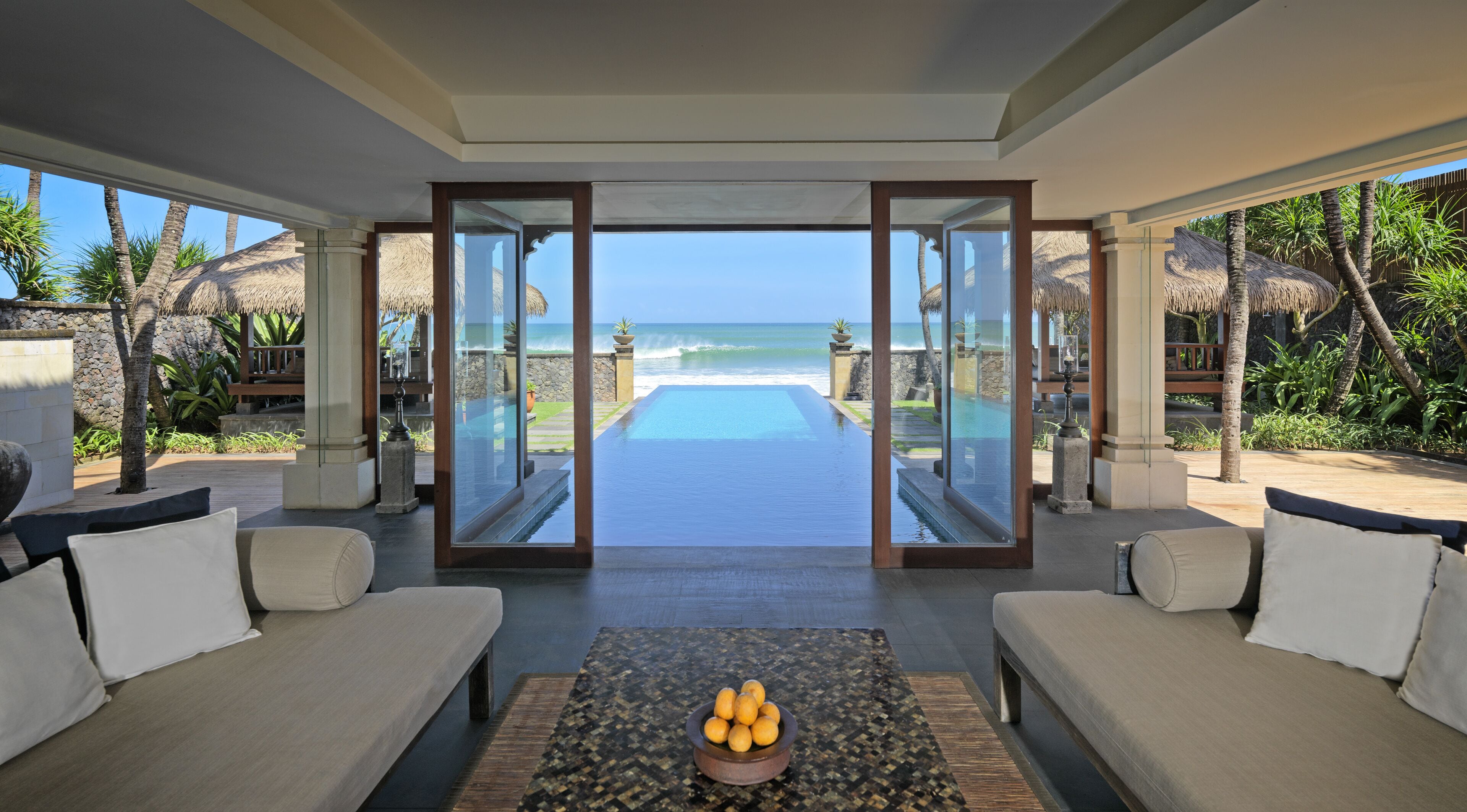 Beach House-stue med privat pool på The Legian Seminyak Bali