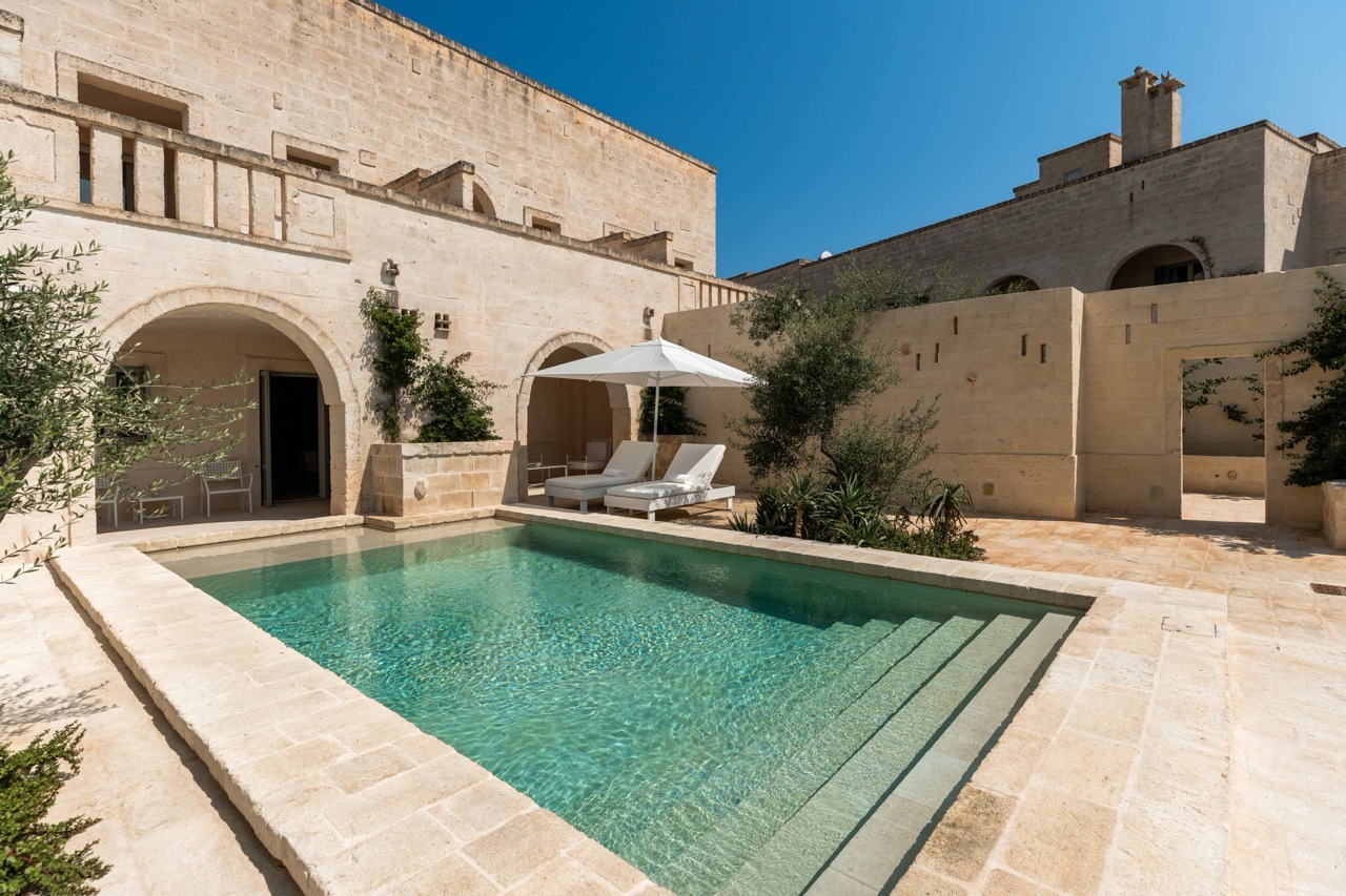 Privat pool og kalkstensarkitektur ved Borgo Egnazia i Puglia