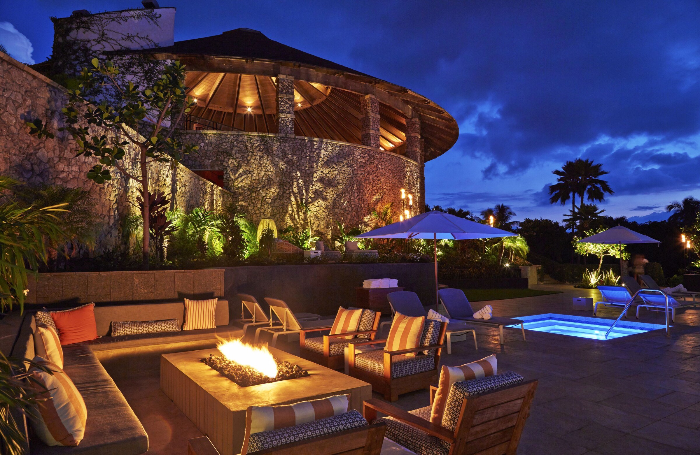 Hotel Wailea på Maui med udendørs spa pool