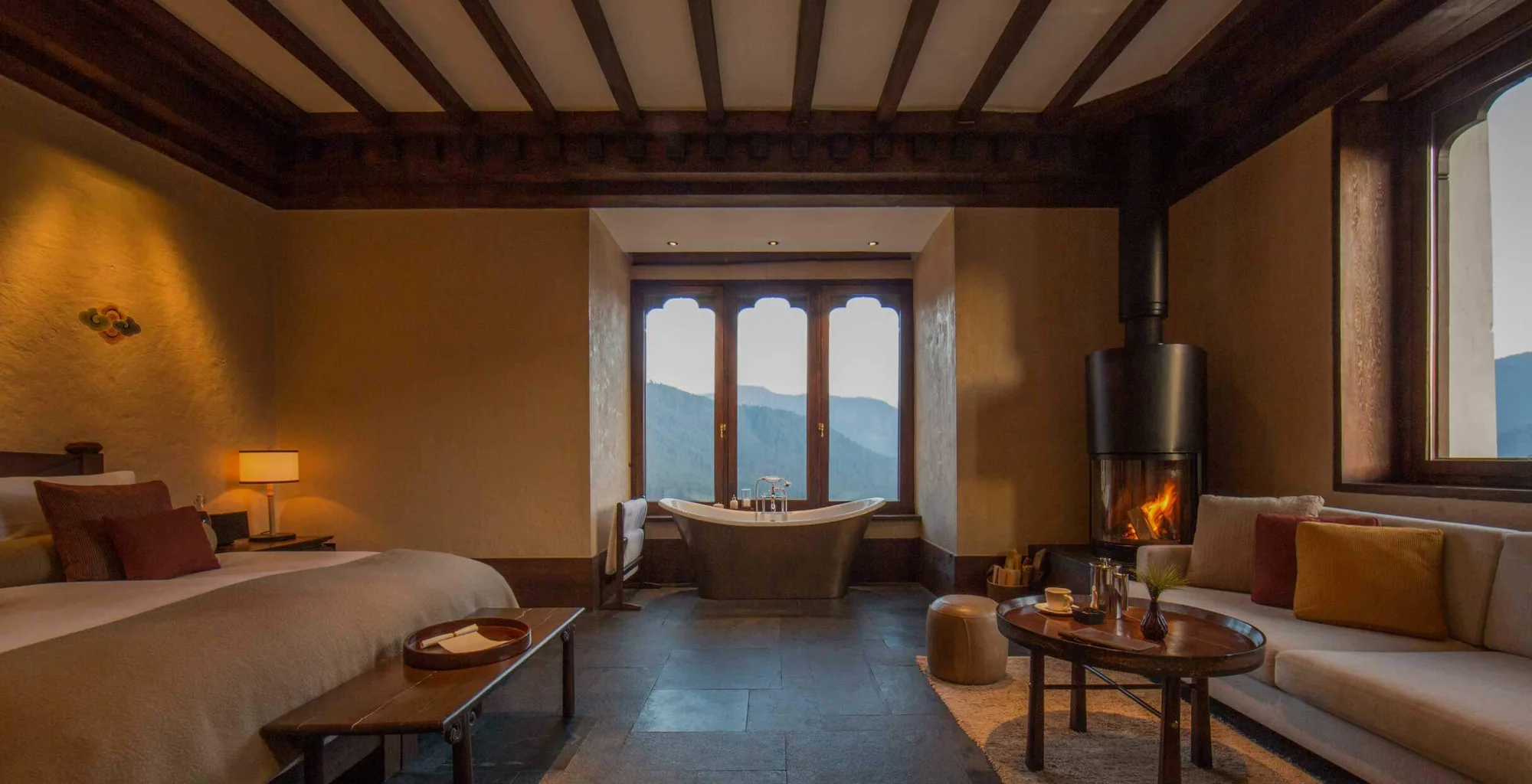 Suite med brændeovn og udsigt hos Gangtey Lodge i Phobjikha